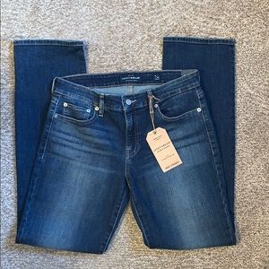 Lucky Brand Sweet Straight Jeans NWT